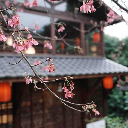 Апартаменти 響水客棧 苗栗8-12人包棟 烤肉 特色老屋 Gongguan Екстер'єр фото